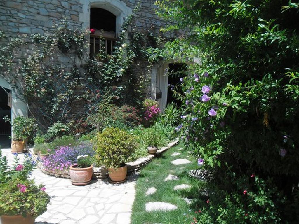 Le Clos D'Isabelle Bed & Breakfast Marsillargues Exterior photo